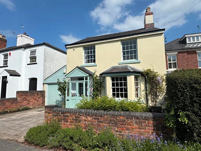 5 Bedroom Cottage For Sale In The Common, Quarndon, Derby, DE22