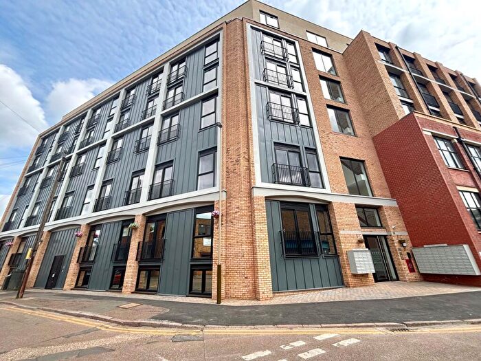 Apartment To Rent In Fleet Court, Byron Street, Leicester, LE1