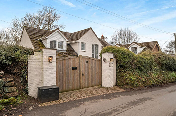 4 Bedroom Detached House For Sale In Nadderwater, Devon, EX4