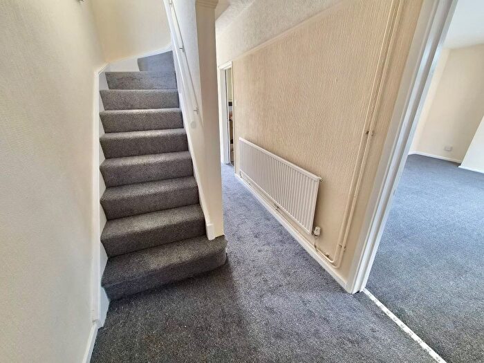 3 Bedroom Semi Detached House To Rent In Dunton Street, Leicester, LE3