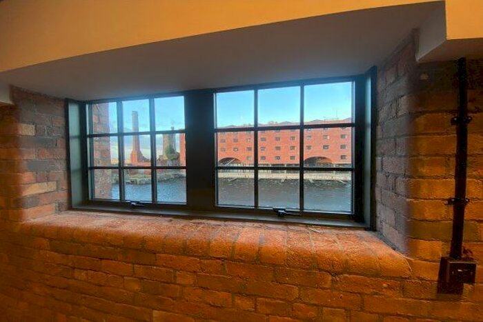 2 Bedroom Flat To Rent In Regent Road, Liverpool L3