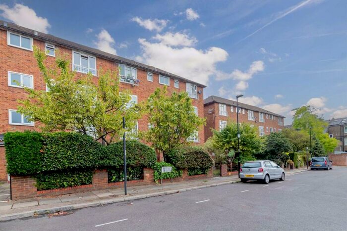1 Bedroom Flat To Rent In Ward Road, Upper Holloway, N19