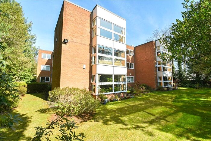 2 Bedroom Apartment For Sale In Holme Road, Didsbury, M20