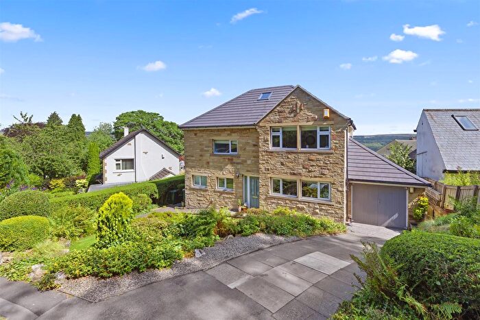 4 Bedroom Detached House For Sale In Wheatley Grove, Ilkley, LS29