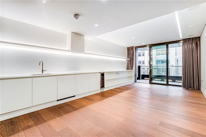 1 Bedroom Flat To Rent In Rathbone Square Apartments, Westminster, W1T