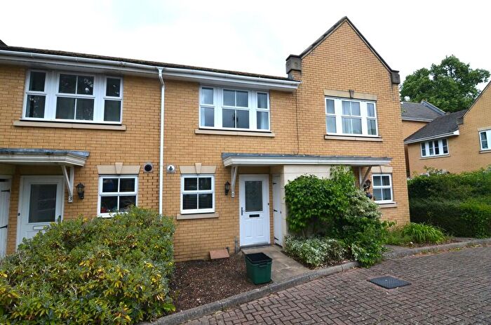 2 Bedroom Terraced House To Rent In Cromwell Close, Bromley, BR2