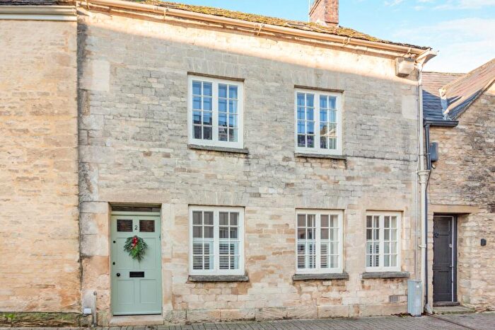4 Bedroom Terraced House For Sale In Thomas Street, Cirencester, Gloucestershire, GL7