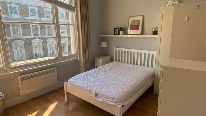 Studio To Rent In Finborough Road, London, SW10