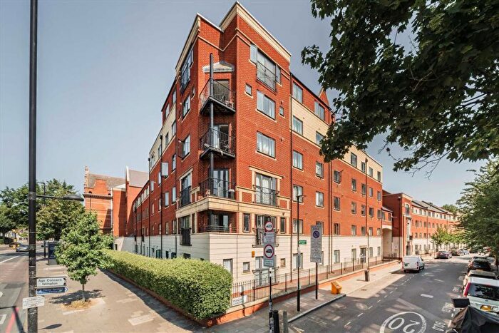 2 Bedroom Flat For Sale In Manor Gardens, Holloway, N7