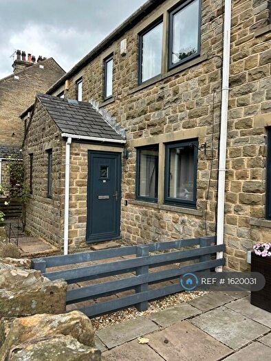 3 Bedroom Terraced House To Rent In Parkinson Road, Bradford, BD13