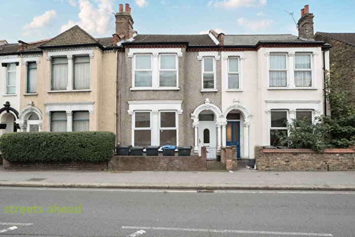 3 Bedroom Terraced House For Sale In St. James's Road, Croydon, CR0
