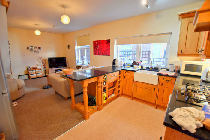 2 Bedroom Terraced House To Rent In Cabbell Road, Cromer, NR27