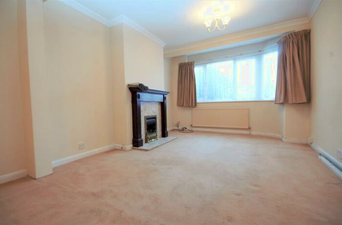 4 Bedroom Semi-Detached House To Rent In Somervell Road, HA2