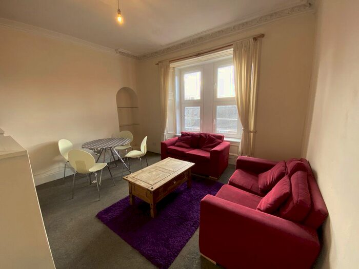 2 Bedroom Flat To Rent In Morgan Street, Dundee, DD4