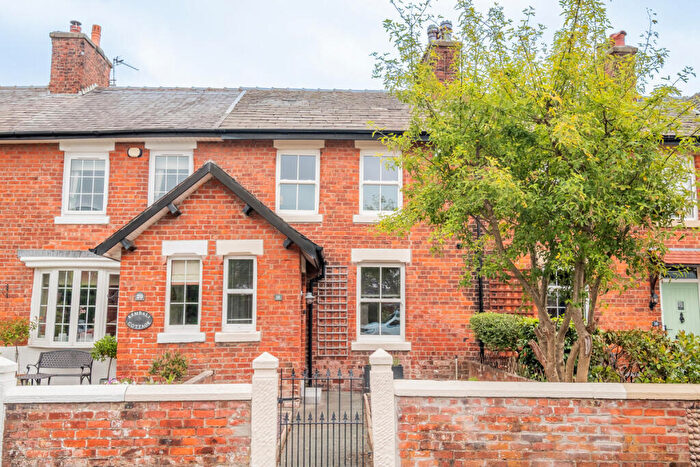 3 Bedroom Terraced House For Sale In West Cliffe, Lytham, FY8