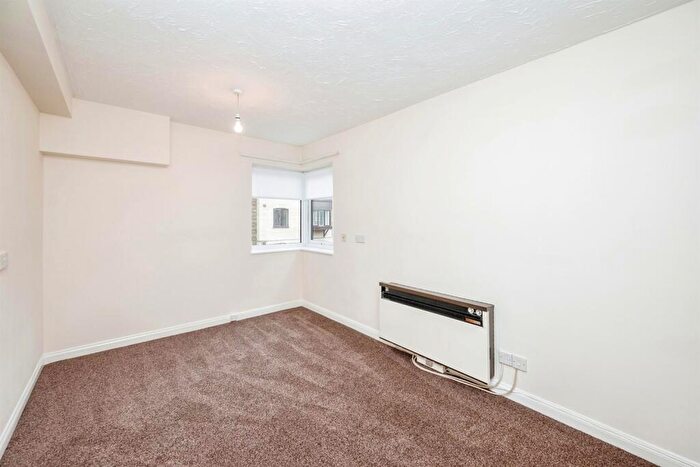 1 Bedroom Retirement Property To Rent In Cavendish Court, Recorder Road, Norwich, NR1