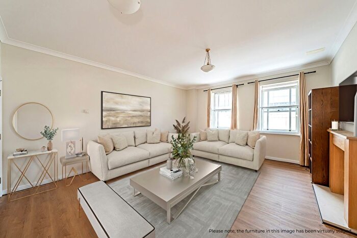 2 Bedroom Flat To Rent In Hugh Street, London, SW1V