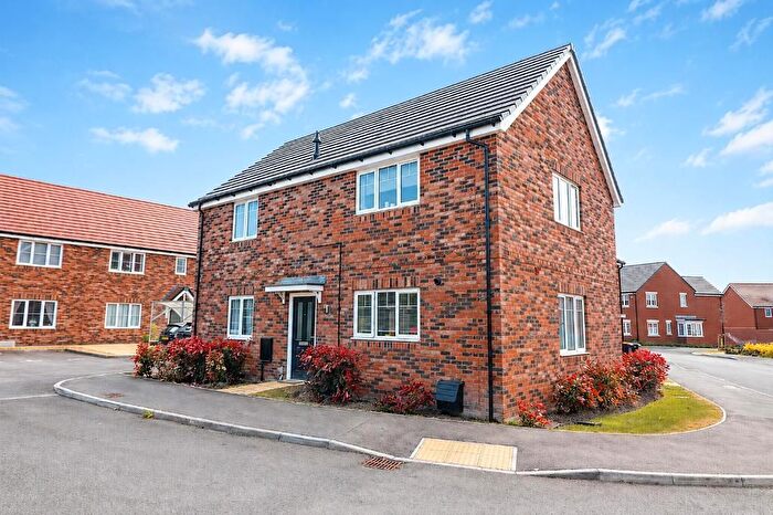 1 Bedroom Maisonette For Sale In Skye Gardens, Houghton Regis, Bedfordshire, LU5