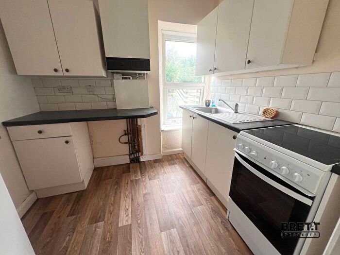 2 Bedroom Flat To Rent In A Lower Hill Street, Hakin, Milford Haven, SA73