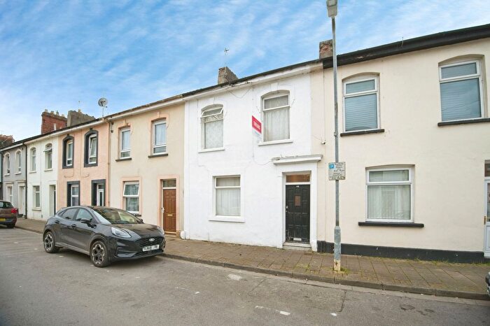3 Bedroom Terraced House For Sale In Comet Street, Cardiff, CF24