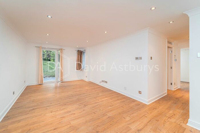 2 Bedroom Flat To Rent In Holden Road, Woodside Park, London, N12