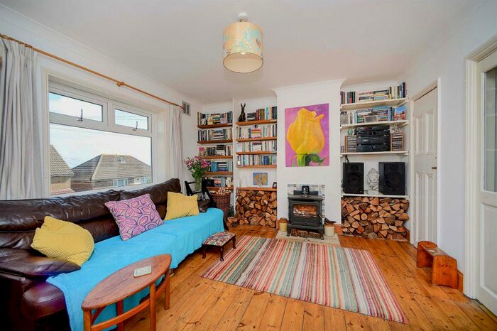 2 Bedroom Semi-Detached House For Sale In Cowfold Road, Brighton, BN2