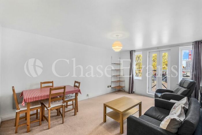 1 Bedroom Flat To Rent In Metropolis, Oswin Street, Elephant &amp; Castle, SE11