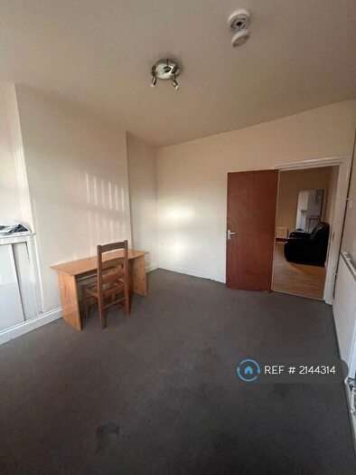 3 Bedroom Terraced House To Rent In Jarrom Street, Leicester, LE2