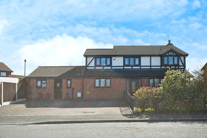 4 Bedroom Detached House For Sale In Ridgeway, Clowne, Chesterfield, S43