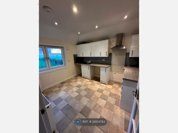 3 Bedroom Semi-Detached House To Rent In Leuchars Castle Farm Cottage, Leuchars, St. Andrews, KY16