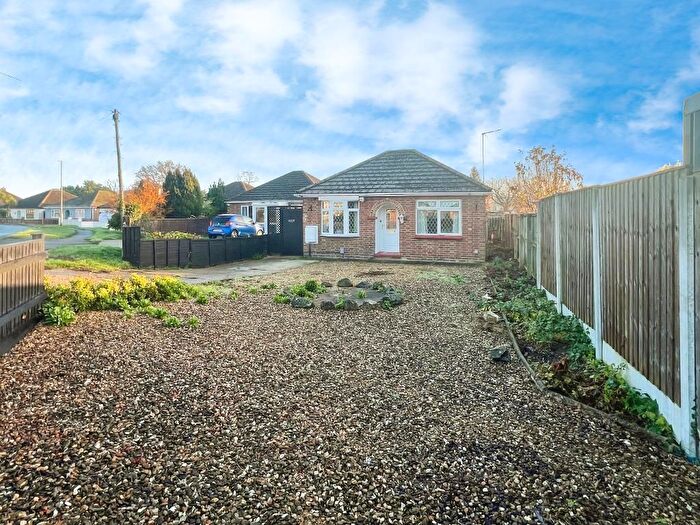 2 Bedroom Detached Bungalow For Sale In Money Bank, Wisbech, PE13