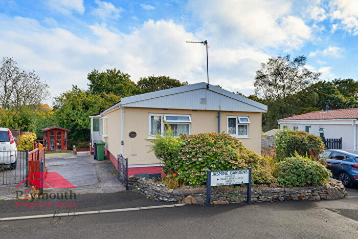 2 Bedroom Park Home For Sale In Jasmine Gardens, Glenholt Park, Plymouth, PL6