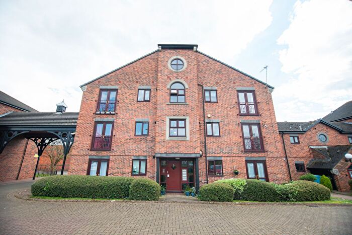 2 Bedroom Flat To Rent In Kingston Wharf, Kingston Street, Kingston Upon Hull, HU1