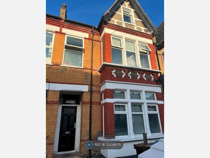 Studio To Rent In Venner Road, London, SE26