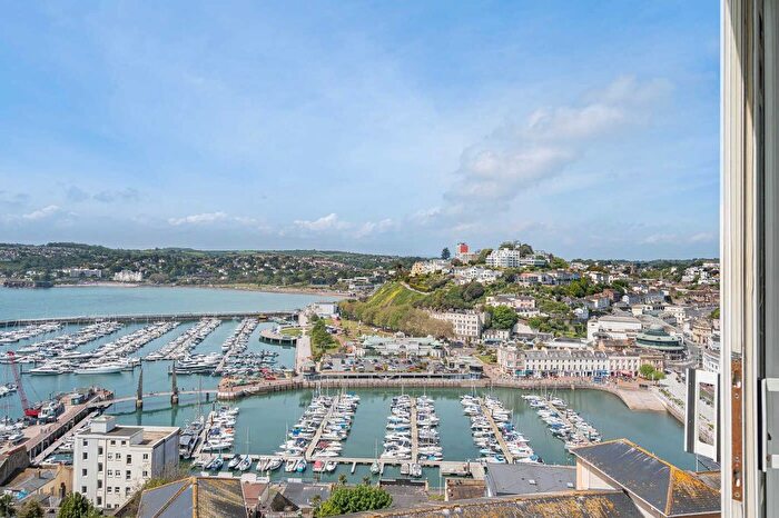 3 Bedroom Flat For Sale In Vane Hill Road, Torquay, Devon, TQ1
