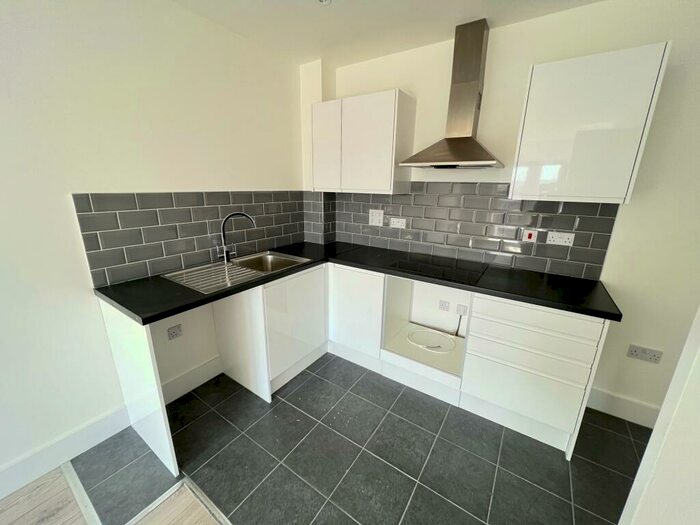 2 Bedroom Flat To Rent In The Balbirs, Portswood Road, SO17