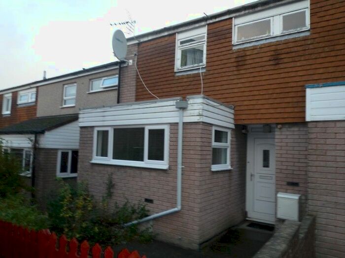 3 Bedroom Terraced House To Rent In Willowfield, Woodside, Woodside, TF7