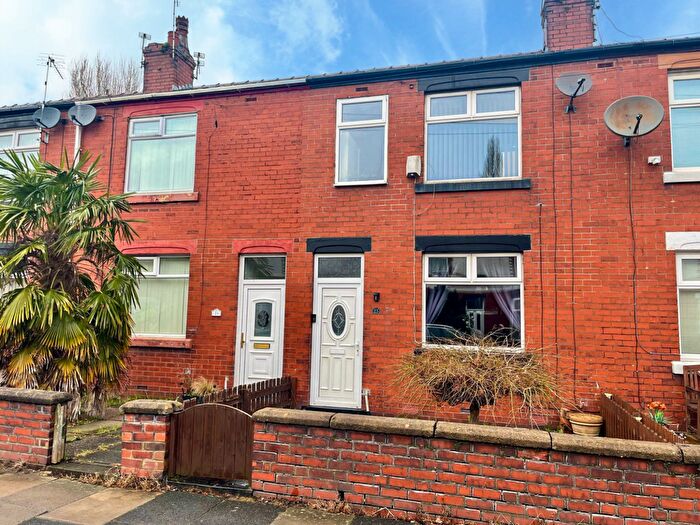 3 Bedroom Terraced House For Sale In Robertson Street, Radcliffe, M26