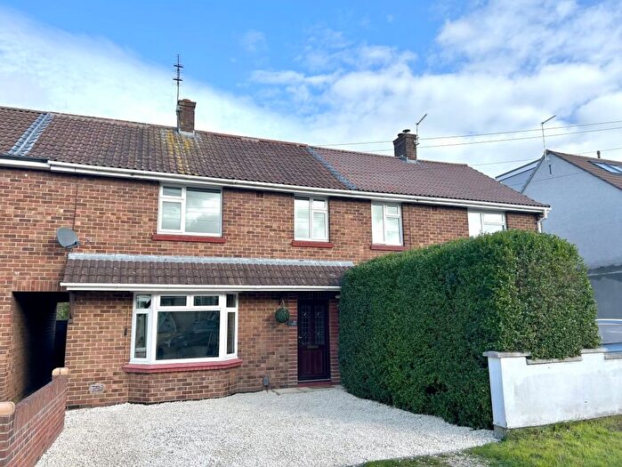 3 Bedroom Terraced House For Sale In Rodway Road, Bristol, BS16