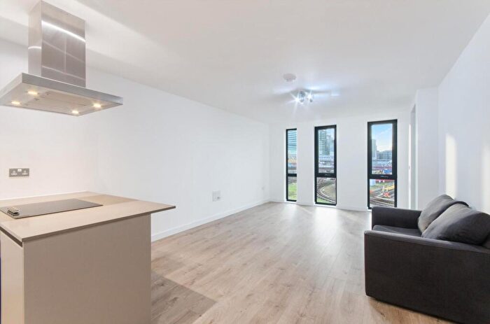 1 Bedroom Apartment To Rent In Delancey Apartments, Williamsburg Plaza, London, E14