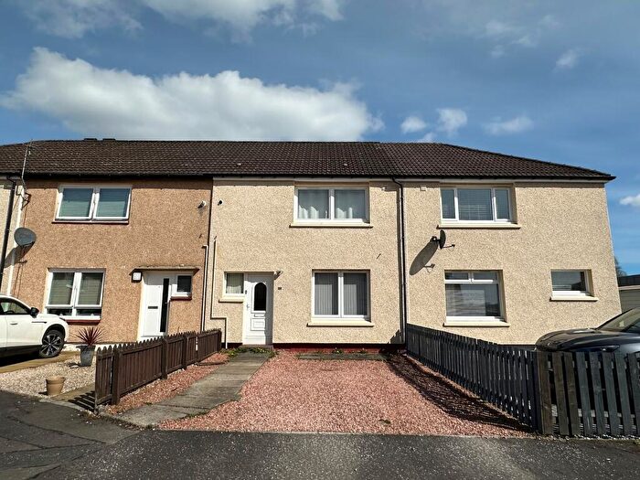 3 Bedroom House To Rent In Bruart Avenue, Stenhousemuir, FK5