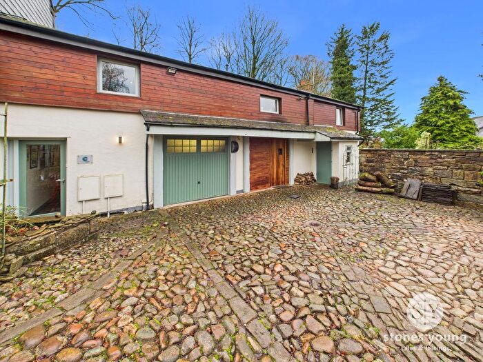 4 Bedroom Semi-Detached House For Sale In Manor Road, Blackburn, BB2