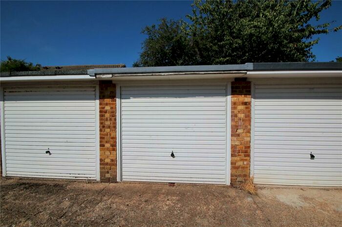 Property To Rent In Penstone Close, Lancing, West Sussex, BN15