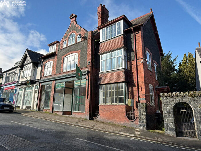 3 Bedroom End Of Terrace House For Sale In Station Road, Llanfairfechan, Conwy, LL33