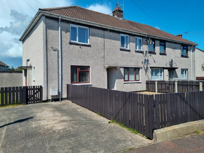 2 Bedroom Flat To Rent In Lisbane Drive, Newtownards, County Down, BT23