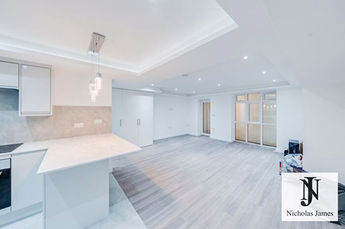 Studio To Rent In Ferntower Road, Highbury, London, N5