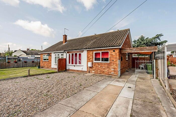 2 Bedroom Semi-Detached Bungalow For Sale In Chapman Avenue, Caister-On-Sea, NR30