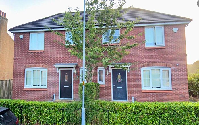 3 Bedroom Semi-Detached House To Rent In Trafalgar Street, Rochdale, Greater Manchester, OL16