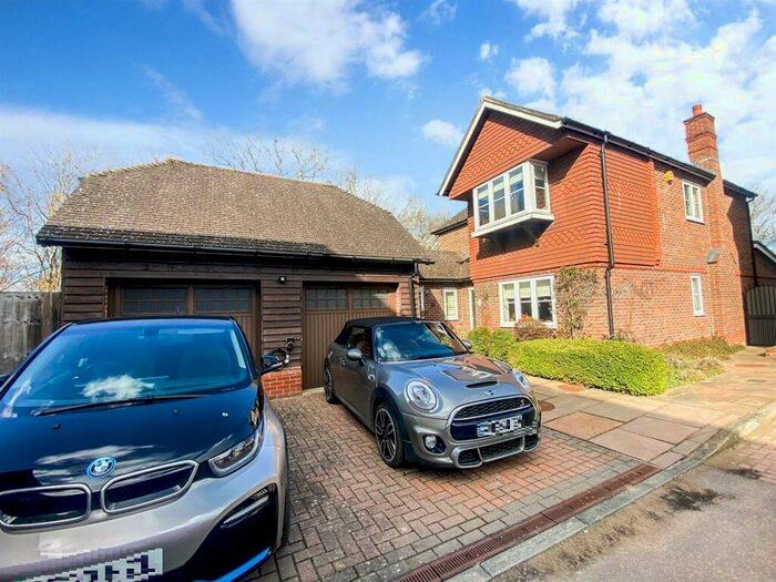 4 Bedroom Detached House For Sale In Crown Wood, Forest Row, East Sussex, RH18