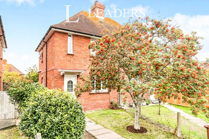 2 Bedroom House To Rent In Churchdale Place, BN22